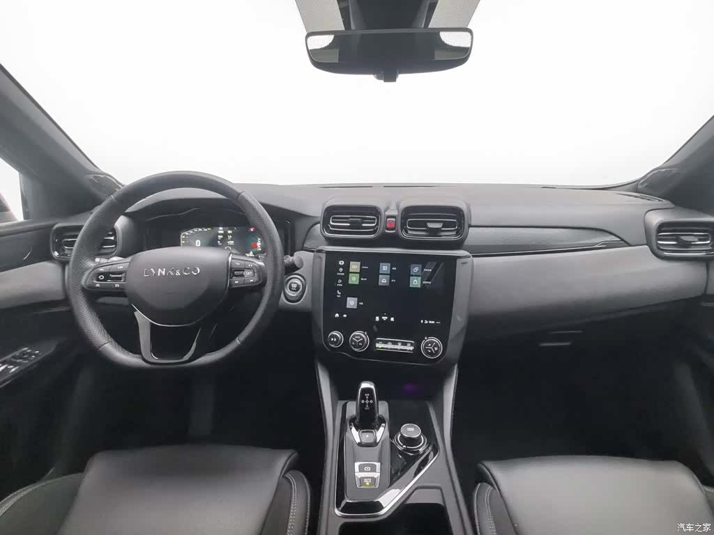 Lynk & Co 02, 2021 все фото
