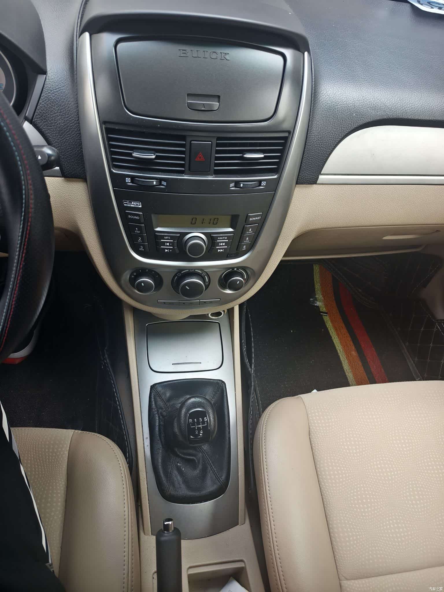 Buick 1.6LX-MT, 2013 9
