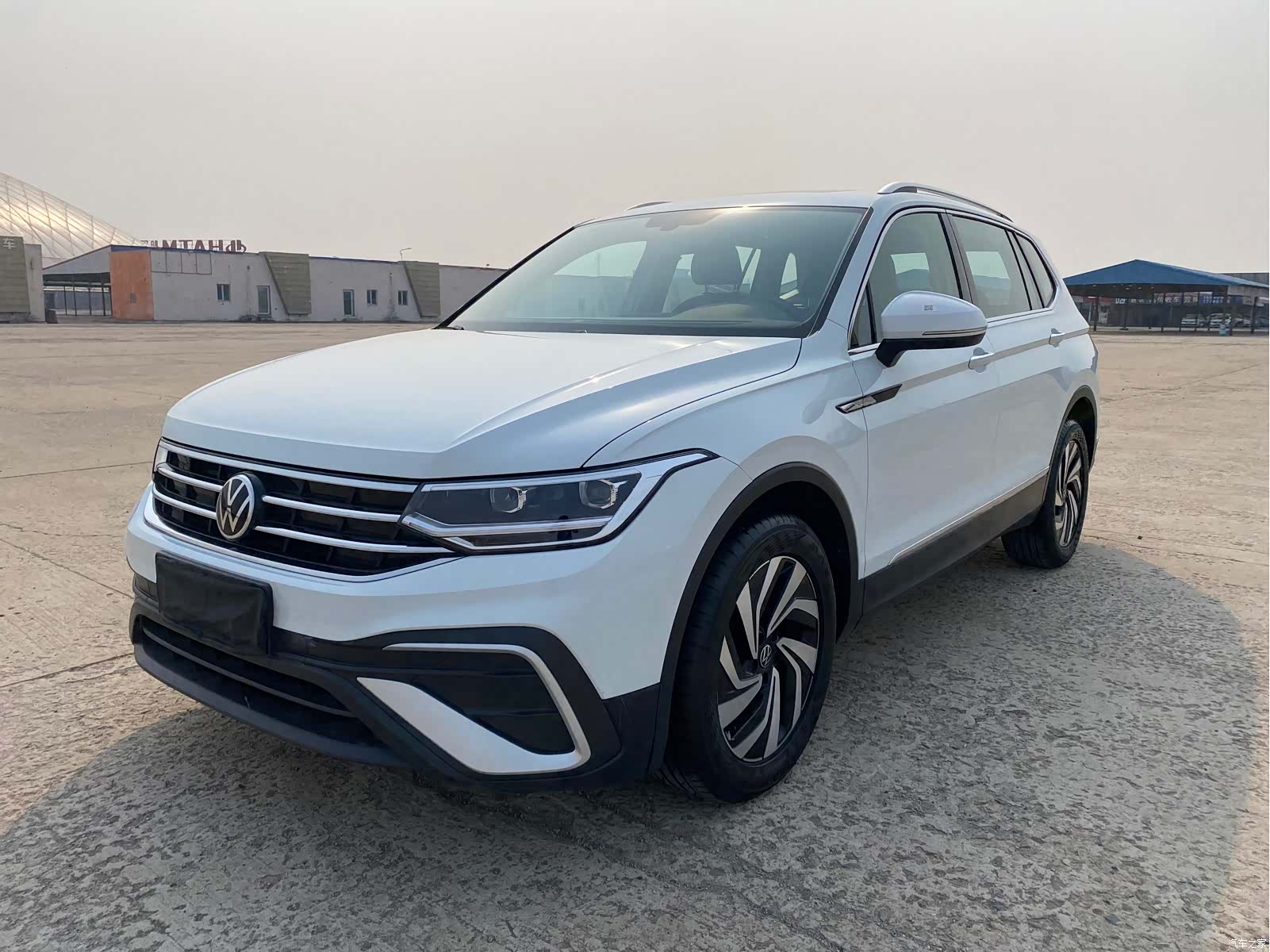 Volkswagen Tiguan L
