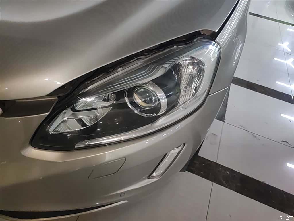 Volvo XC60, 2017 24