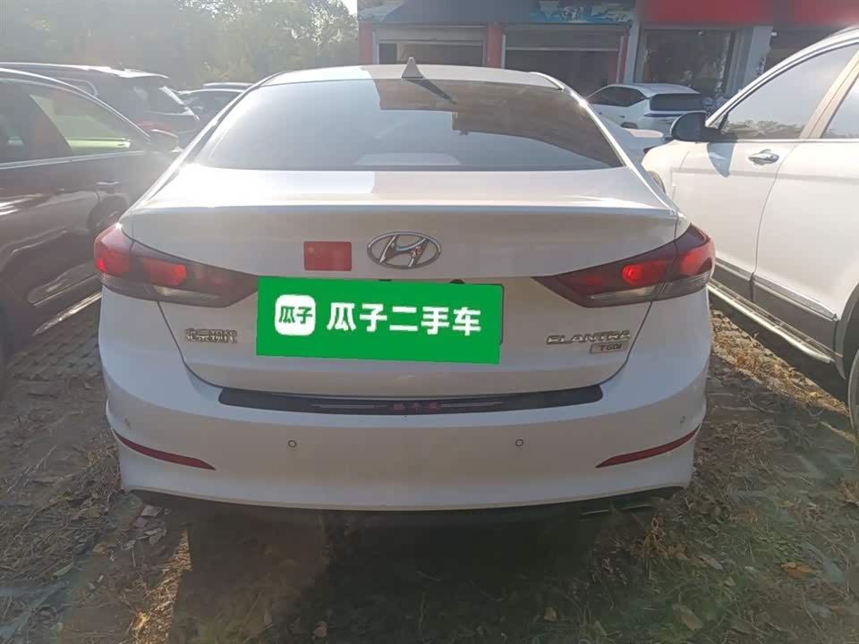 Hyundai Lead