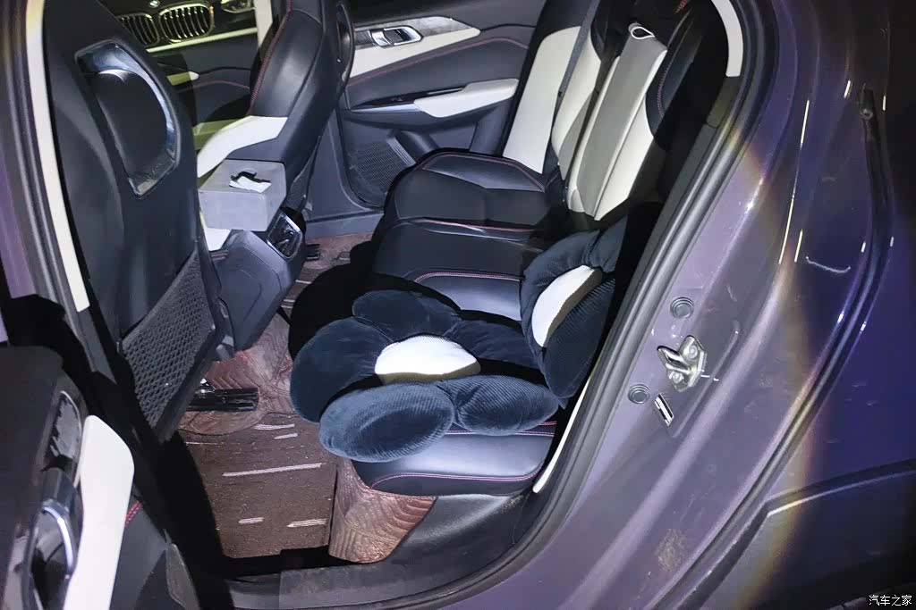 Lynk & Co 02, 2022 11