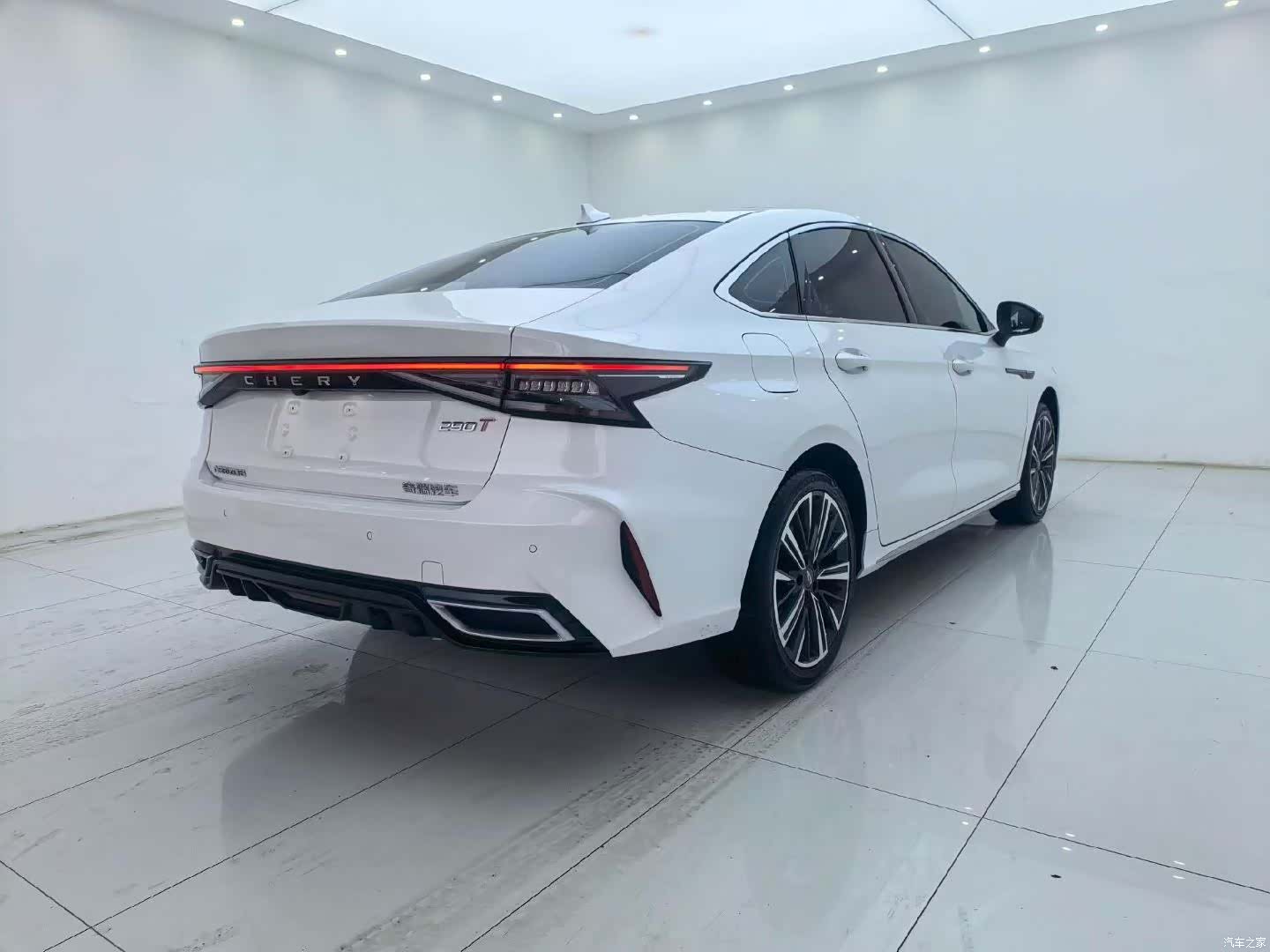 Chery Arrizo 8, 2024 9