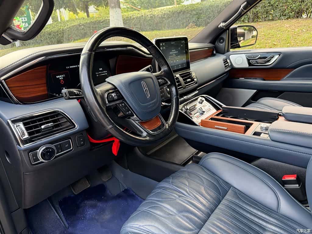 Lincoln Navigator, 2019 7