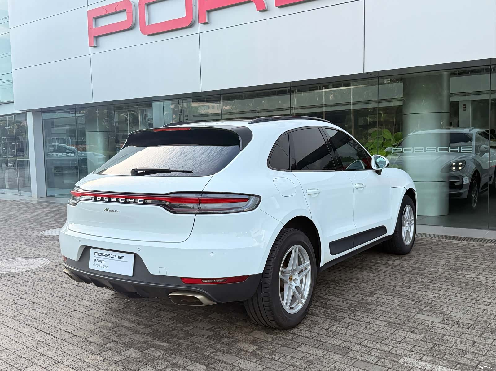 Porsche Macan, 2019 10