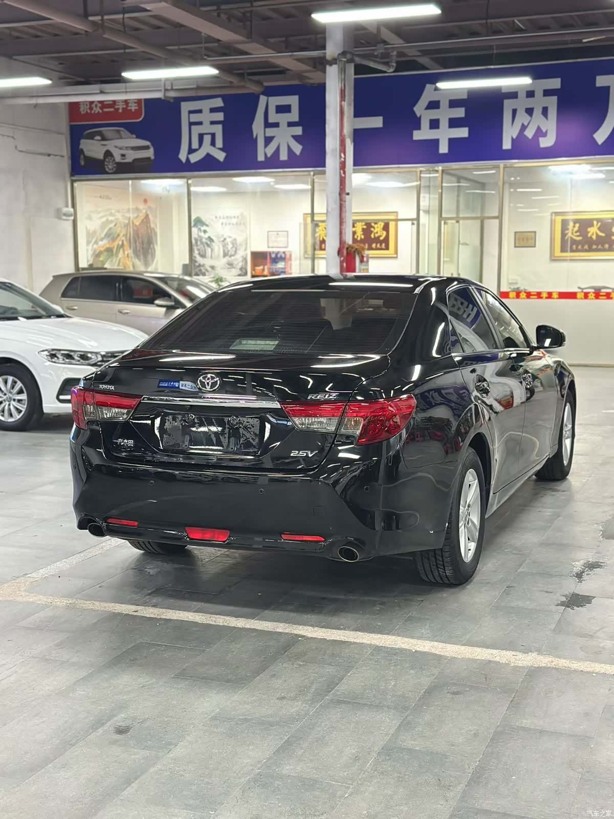 Toyota 2.5V, 2017 7