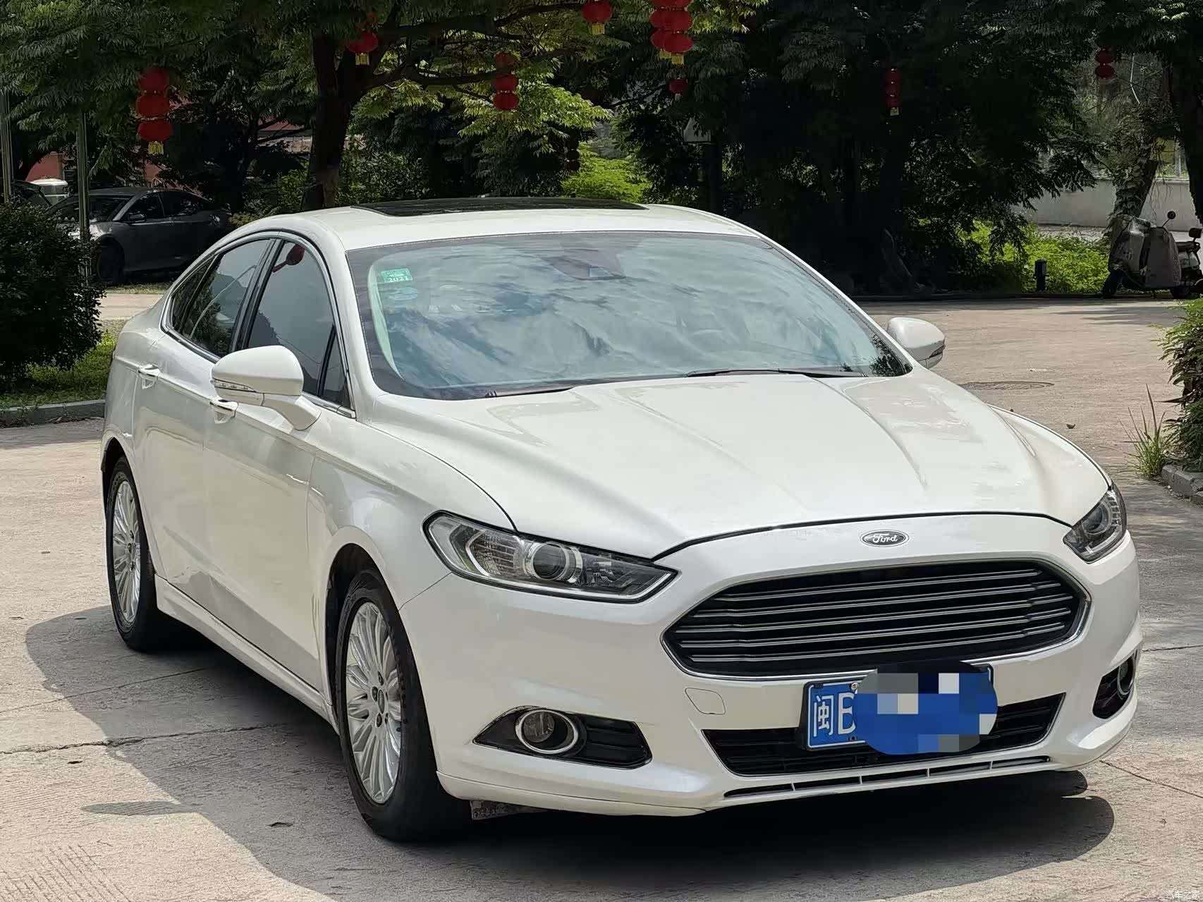 Ford Mondeo, 2015 3