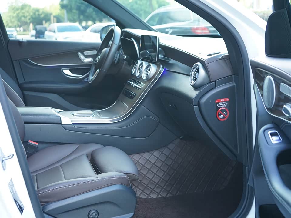 Mercedes-Benz GLC Mercedes-Benz GLC