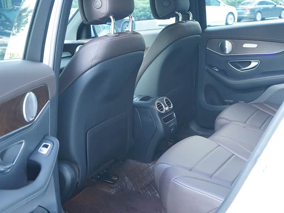 Mercedes-Benz GLC Mercedes-Benz GLC