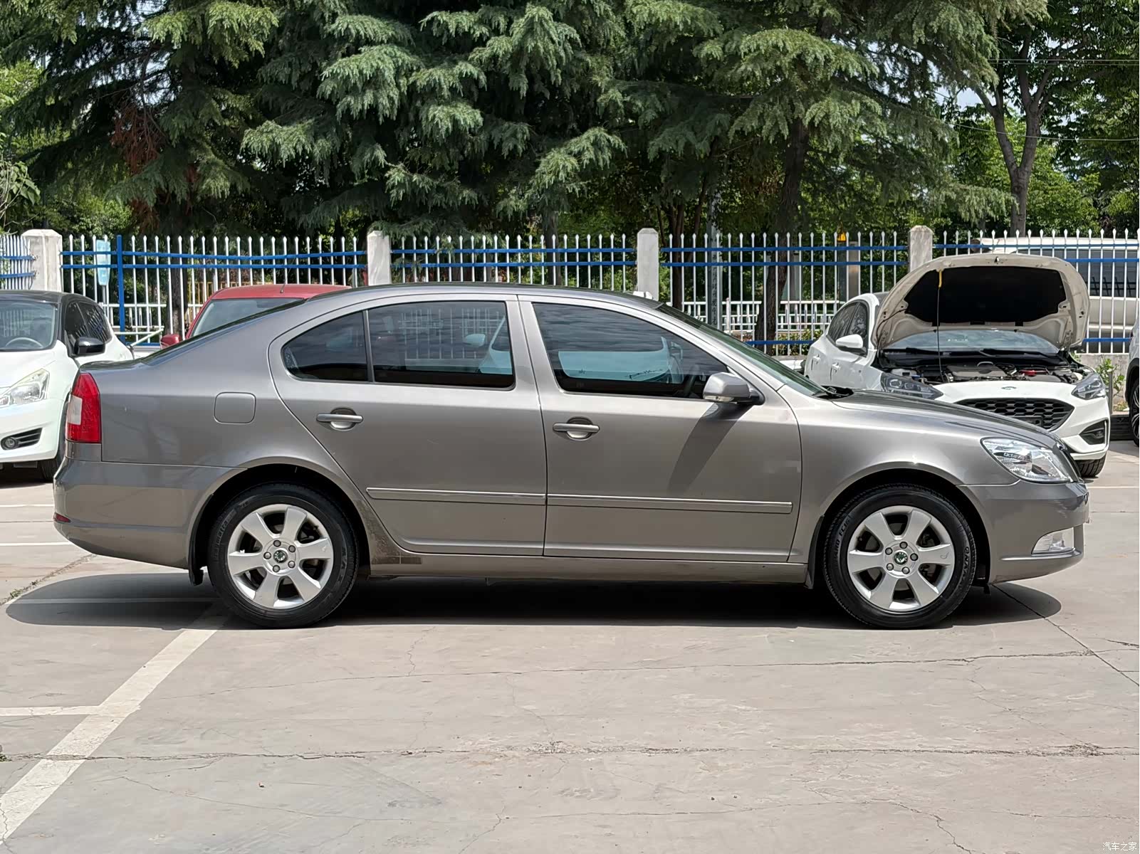 Skoda Octavia, 2012 15
