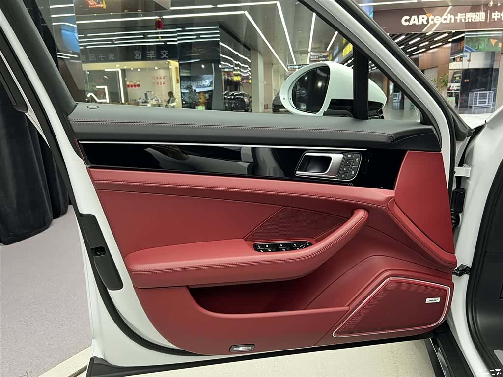 Porsche Panamera, 2023 14