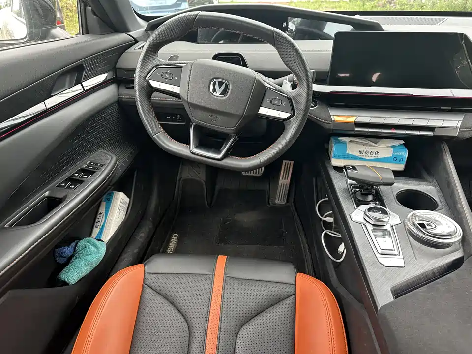 Changan UNI-V