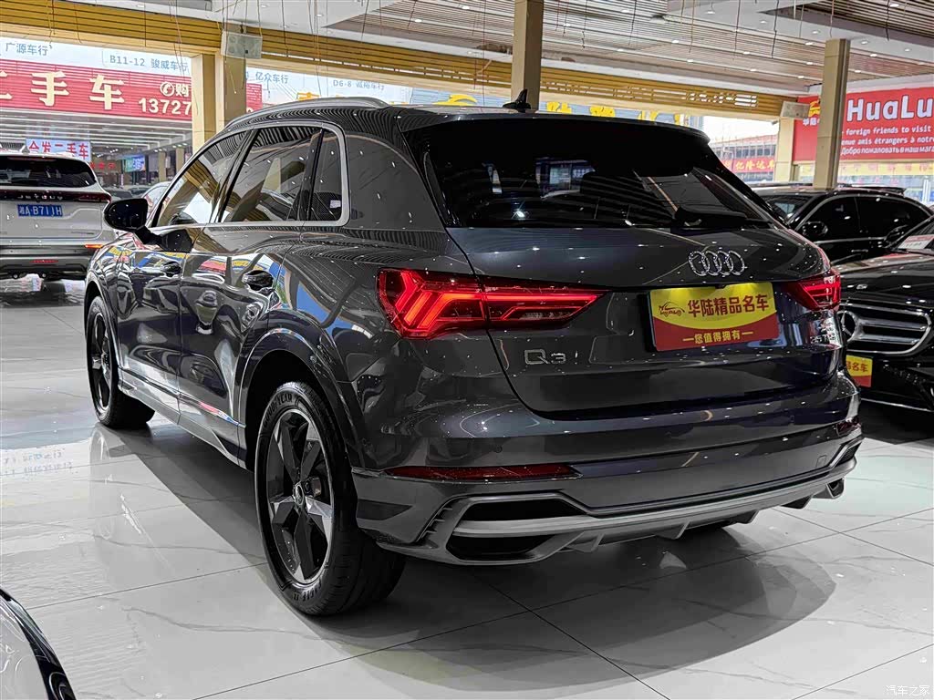 Audi Q3, 2021 4