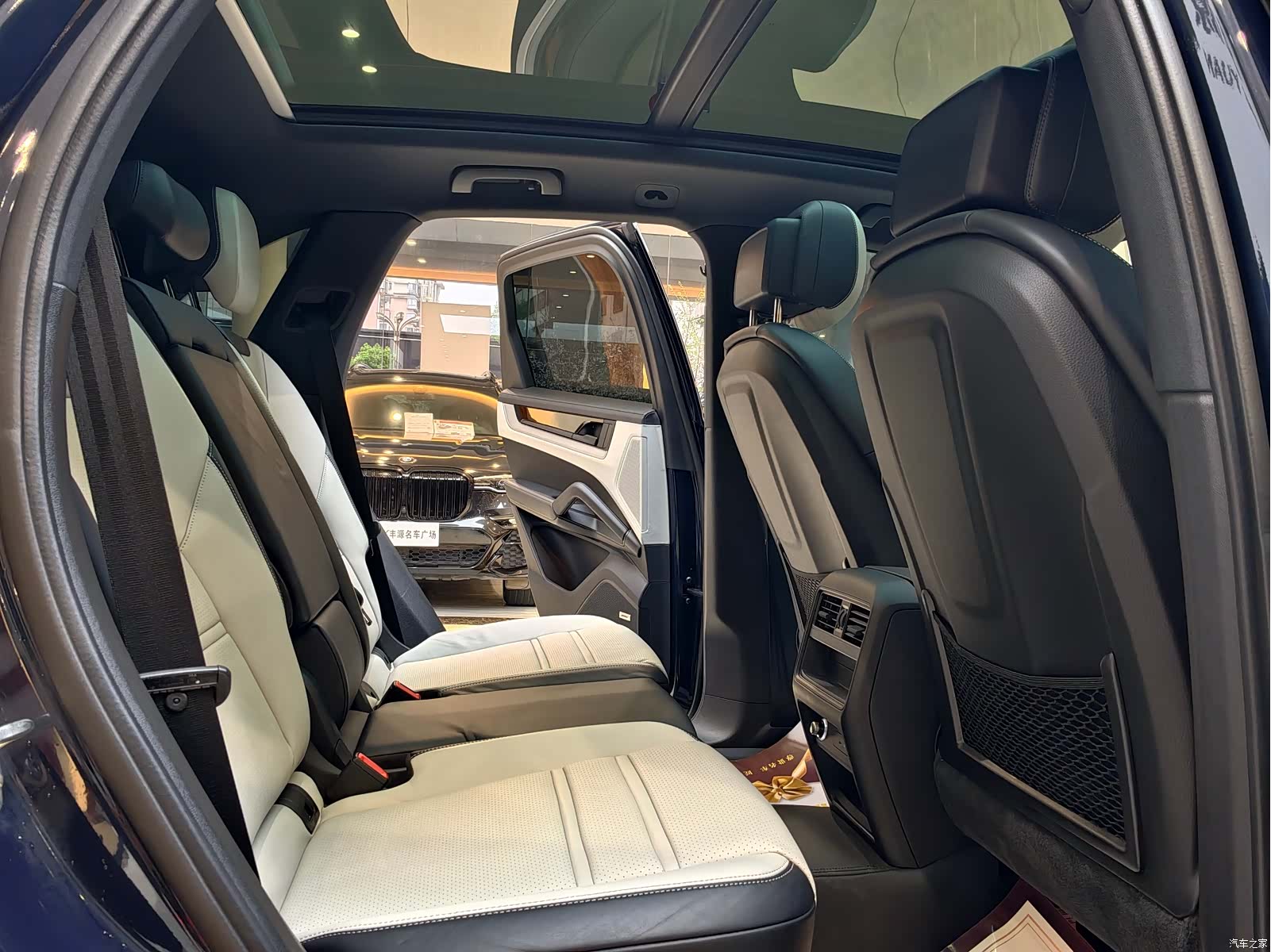 Porsche Cayenne, 2024 10