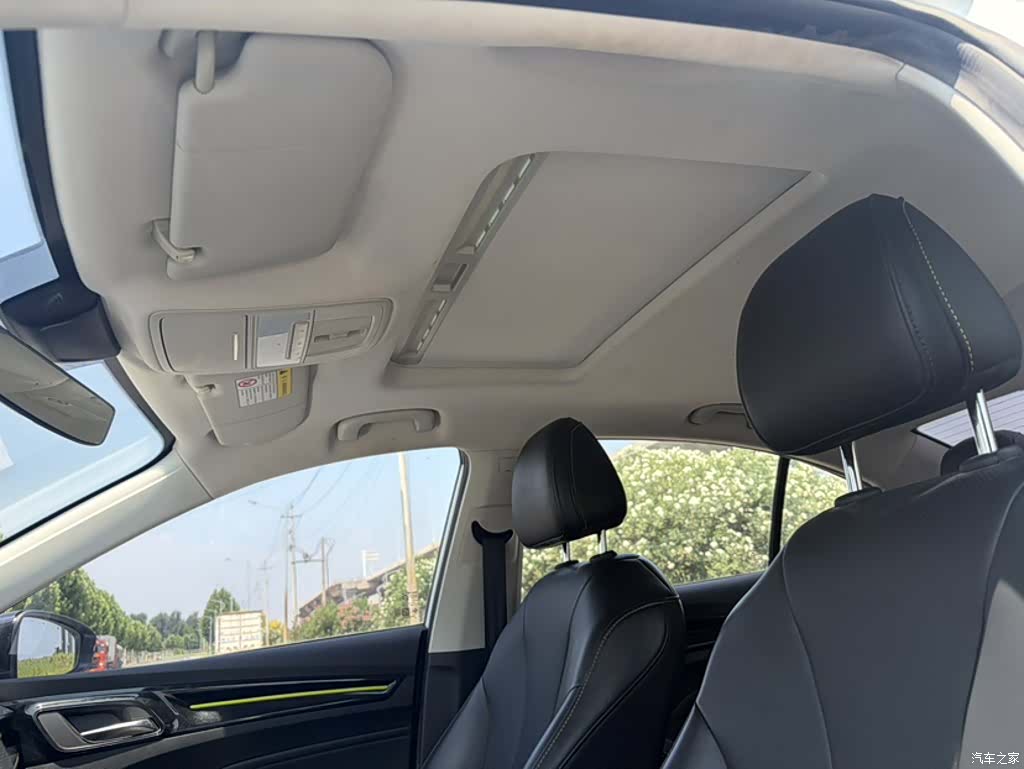 Roewe i5, 2021 18