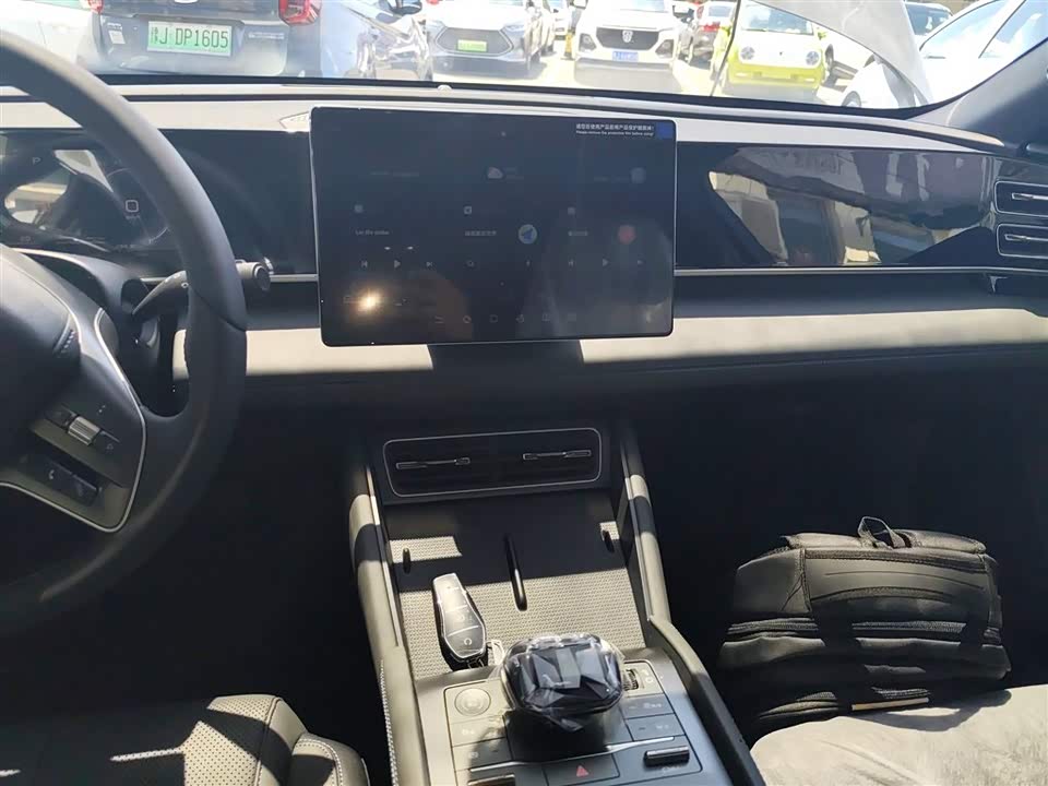 BYD Qin L BYD Qin L