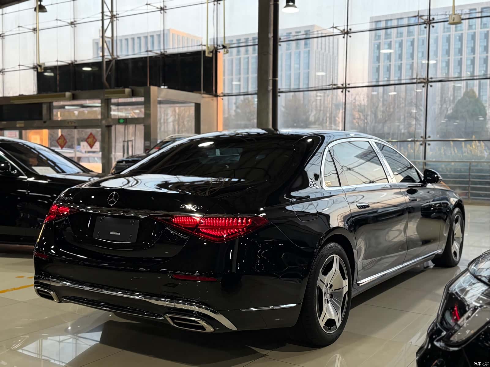 Maybach S-Class, 2022 25