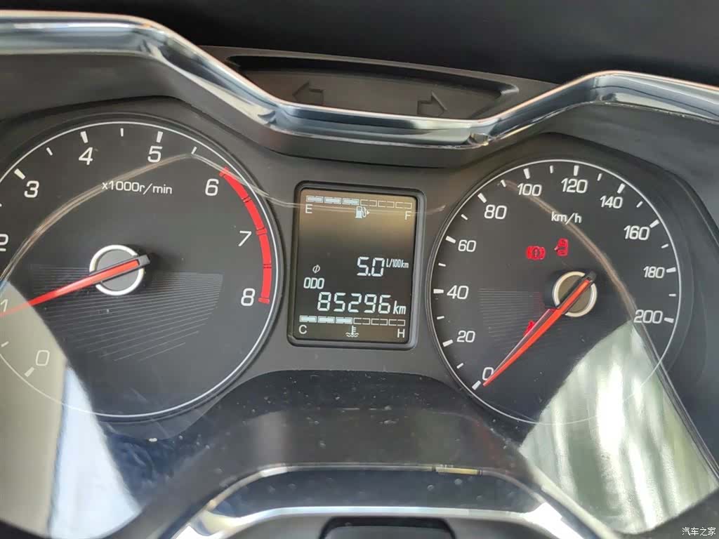 Wuling 310, 2017 все фото