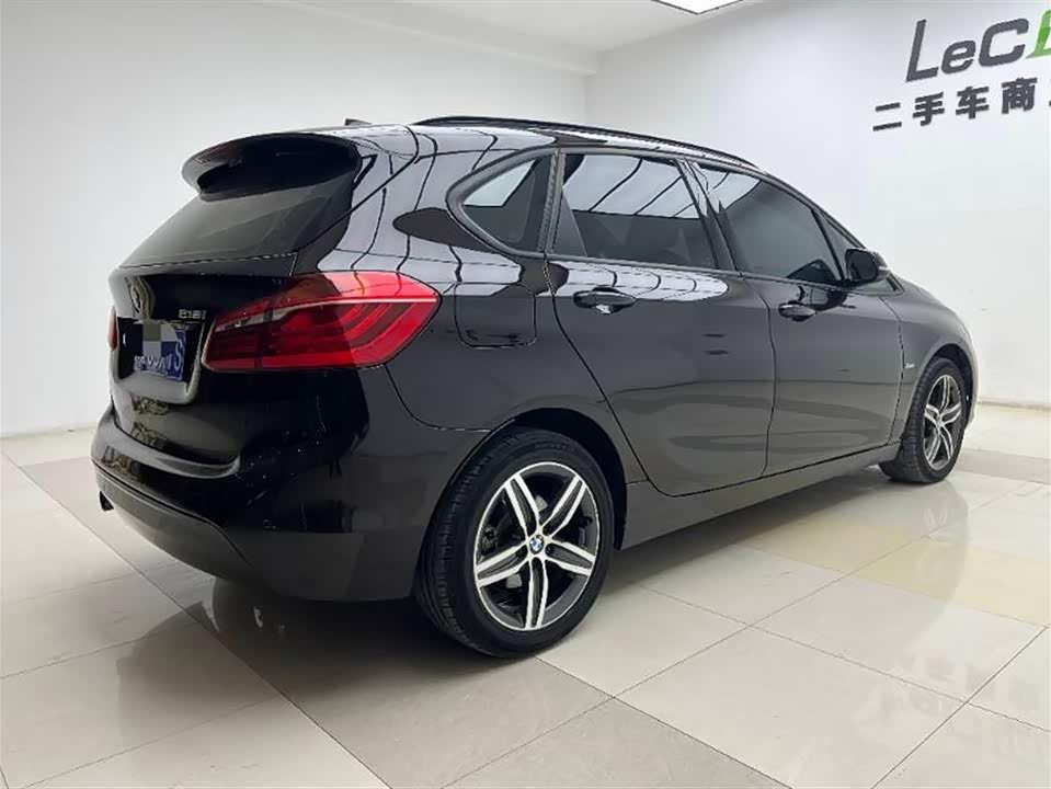 BMW 2 series station wagon