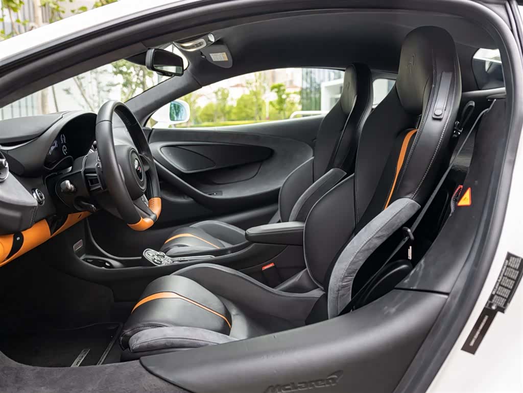 McLaren 570, 2019 16