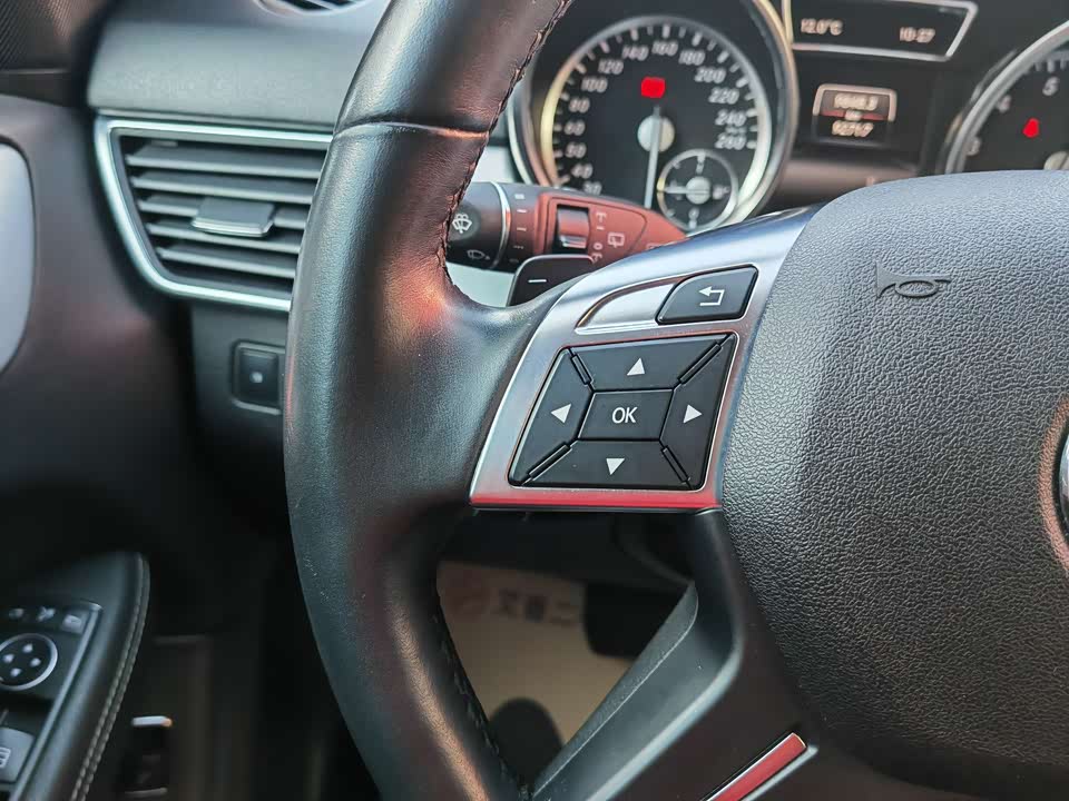 Mercedes-Benz M class