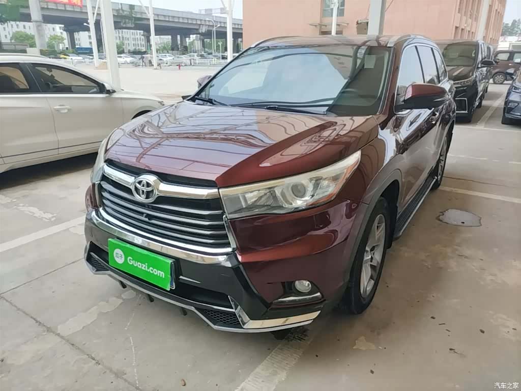 Toyota Highlander, 2017 1
