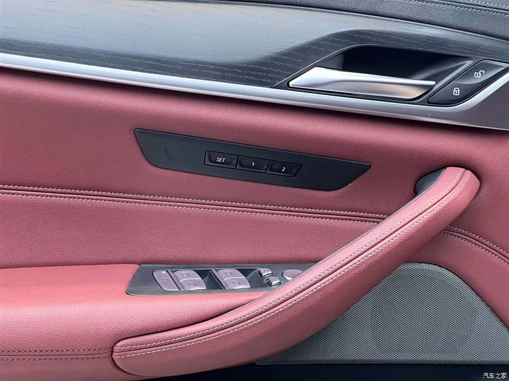 BMW 5 Series, 2024 25