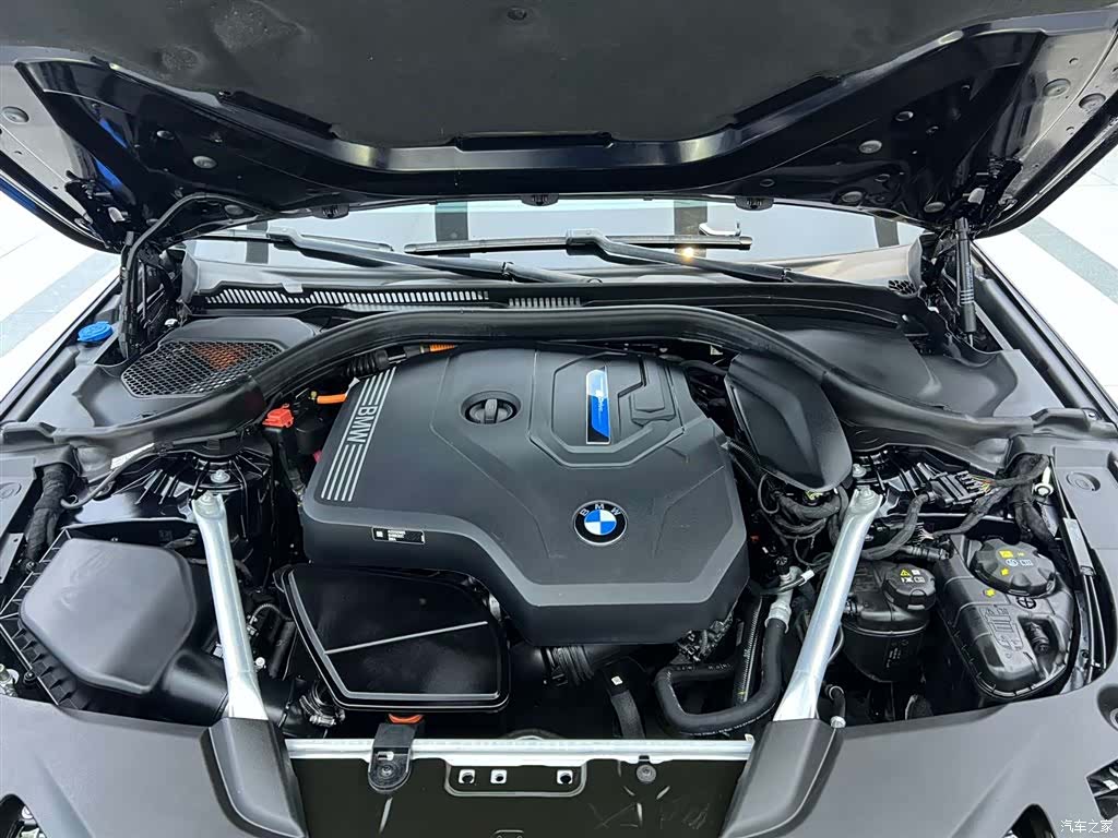 BMW 5 Series, 2024 8