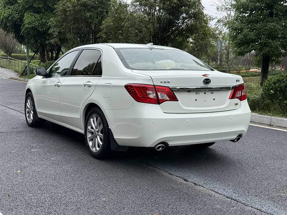 BYD Sirui