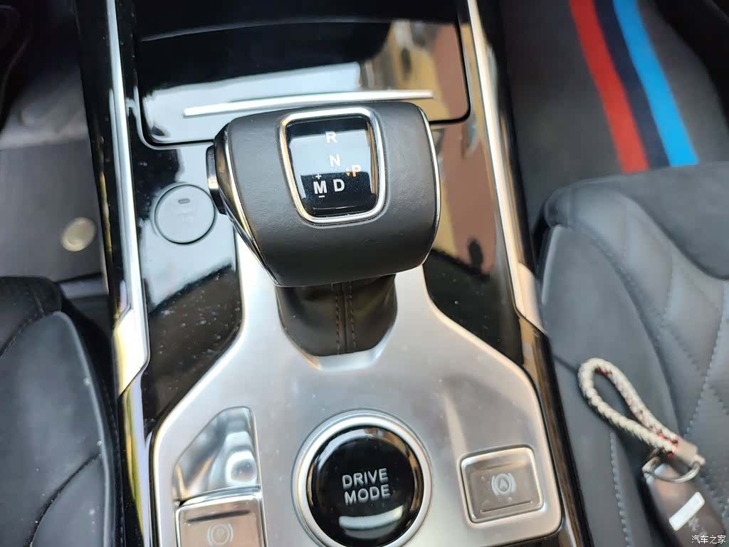 Hongqi HS5, 2020 15