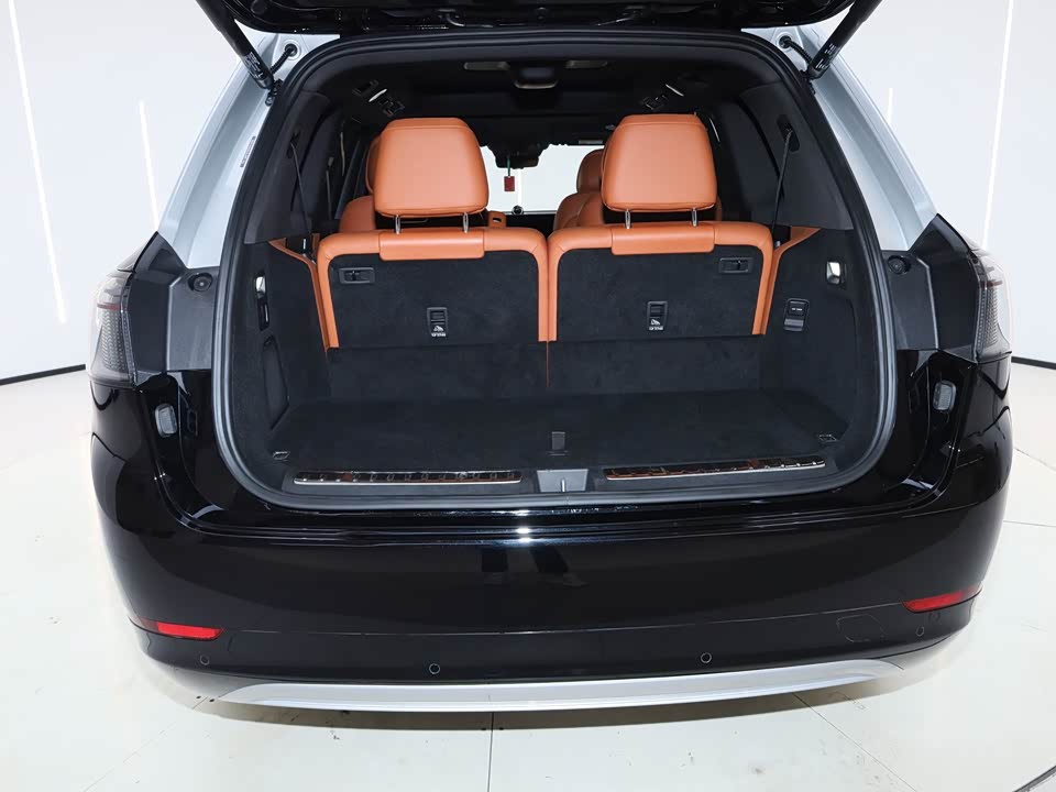 AITO Ask the world M9