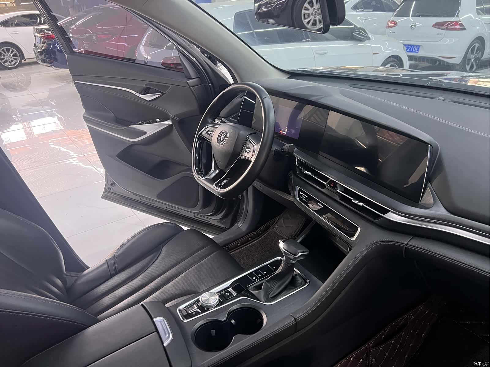 Changan CS75, 2019 17