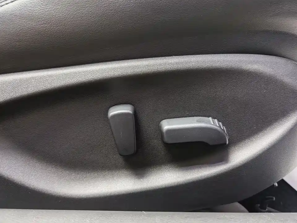 Infiniti Q50L Infiniti Q50L