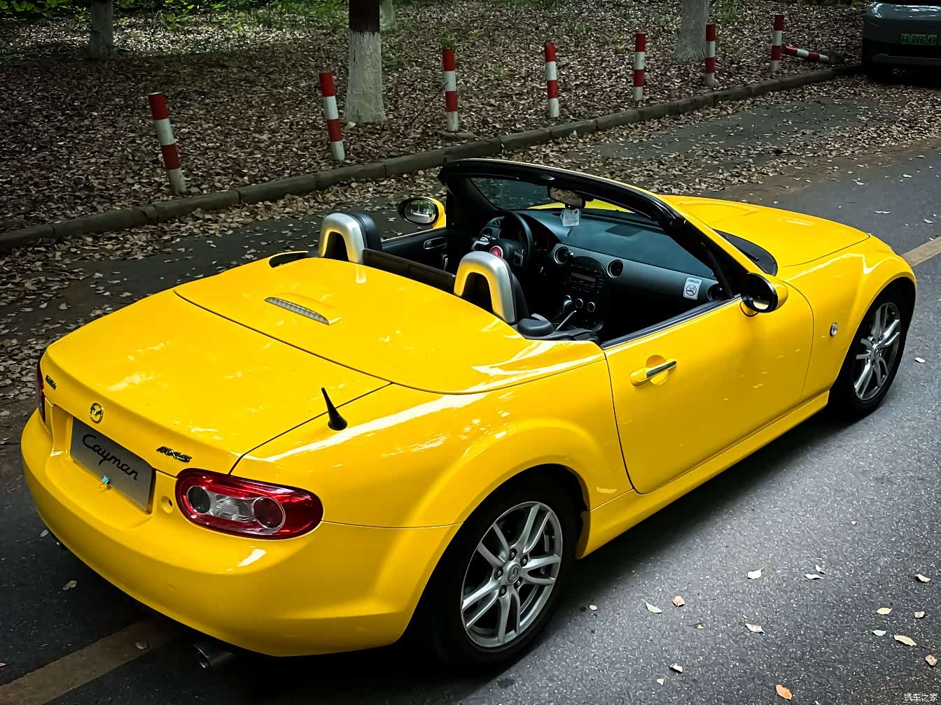Mazda MX-5, 2011 6