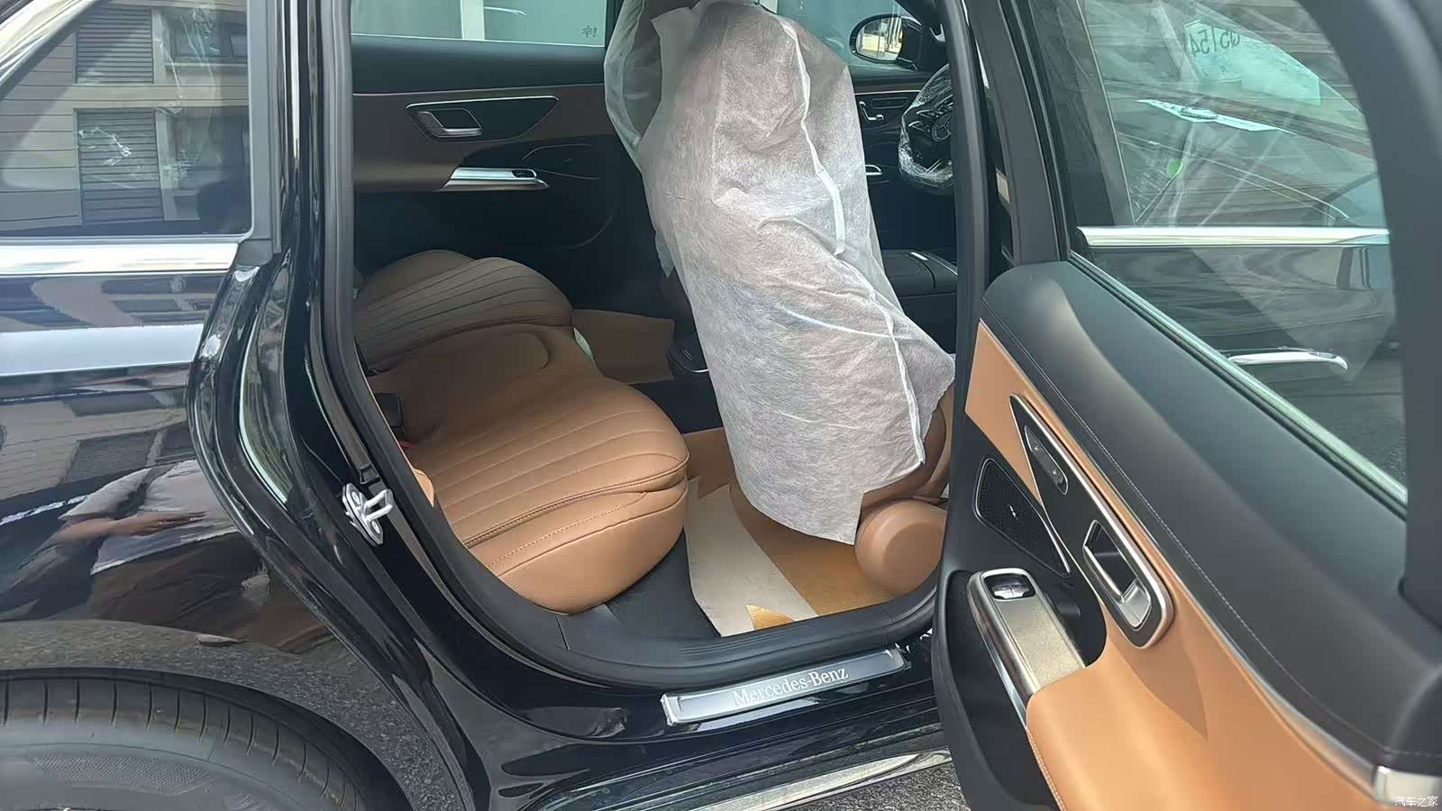 Mercedes-Benz E-Class, 2026 6