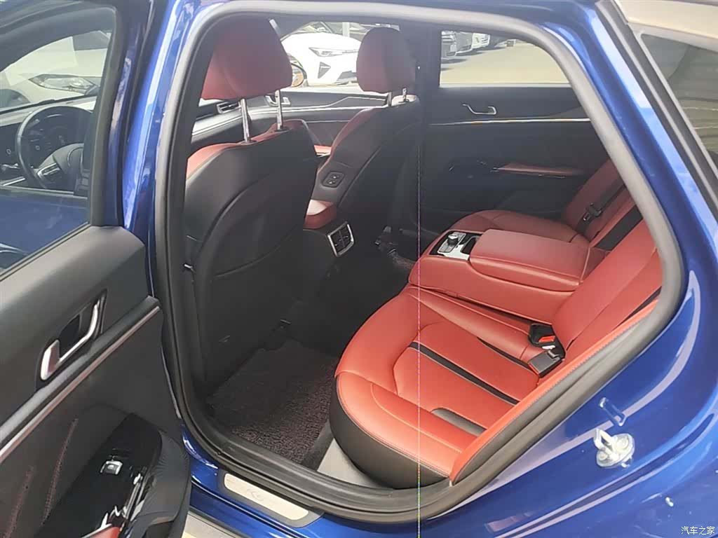 Kia K5, 2022 17