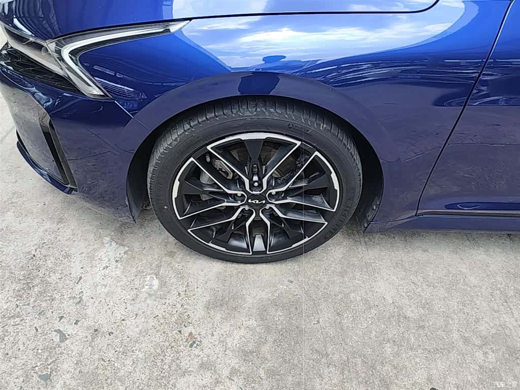 Kia K5, 2022 23