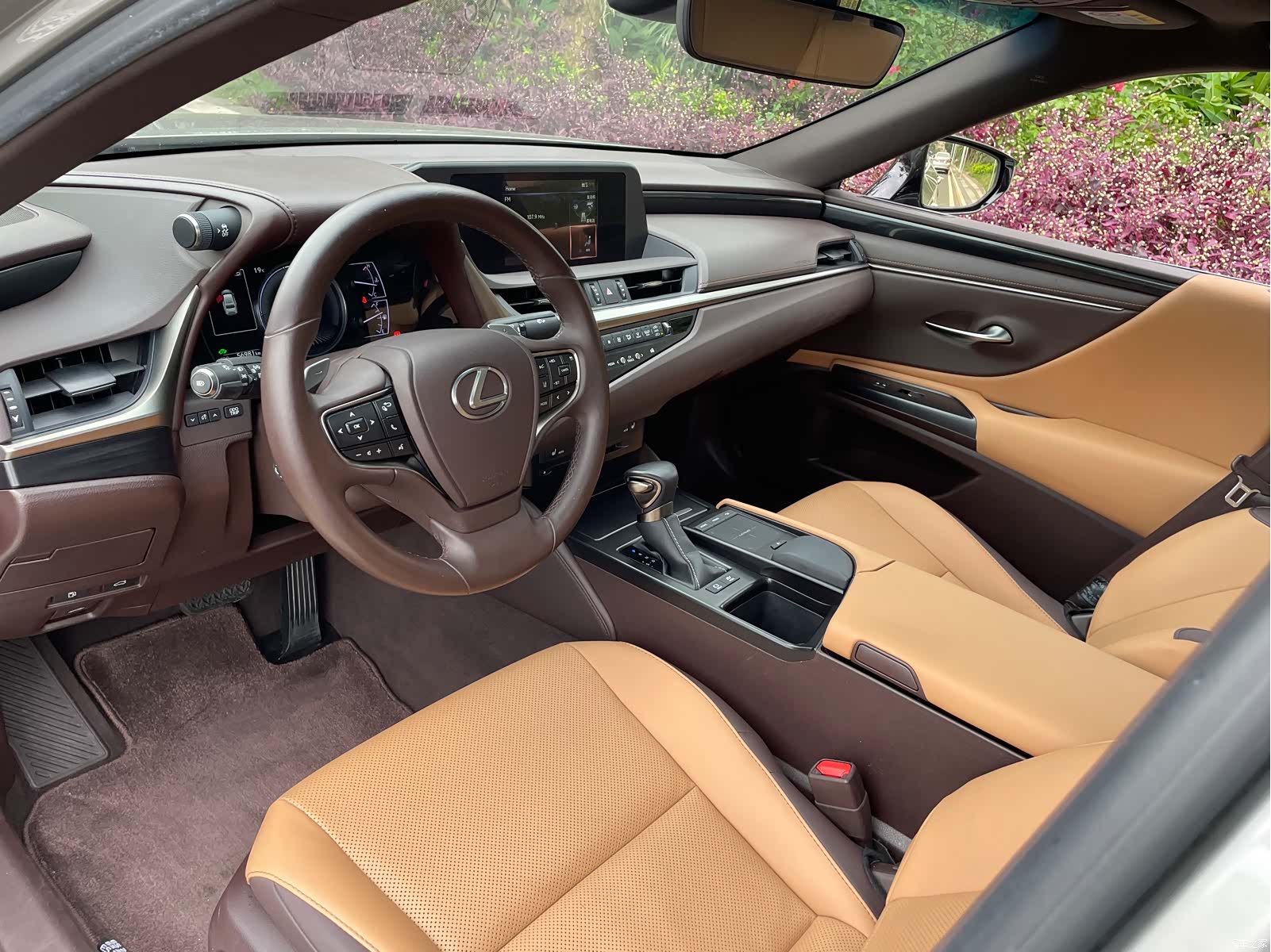 Lexus ES, 2021 17