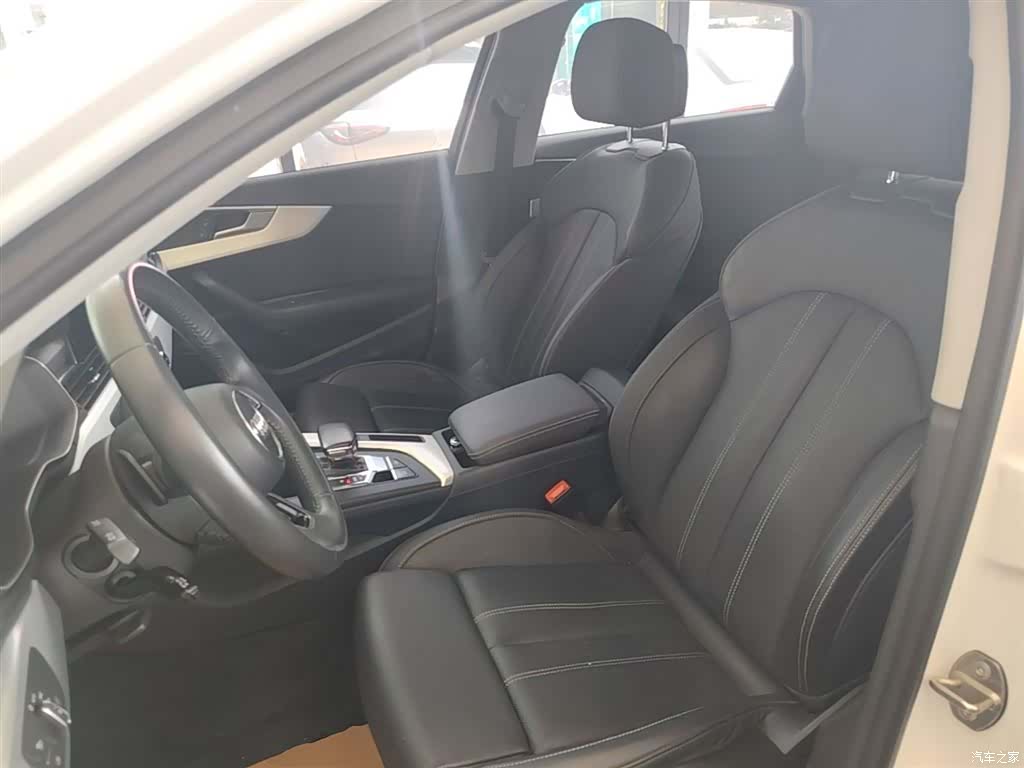 Audi A4L, 2020 15