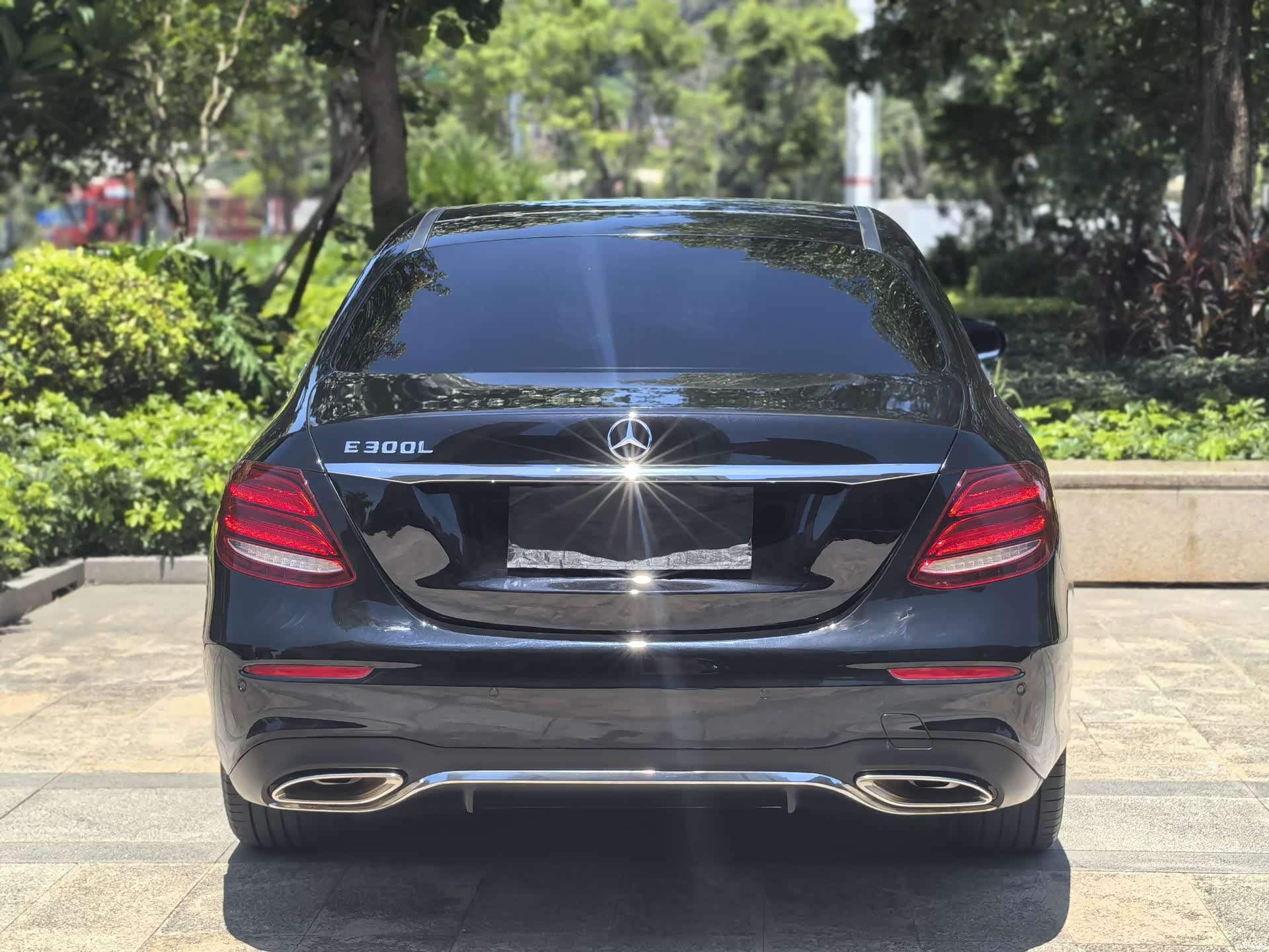 Mercedes-Benz E-Class, 2019 9