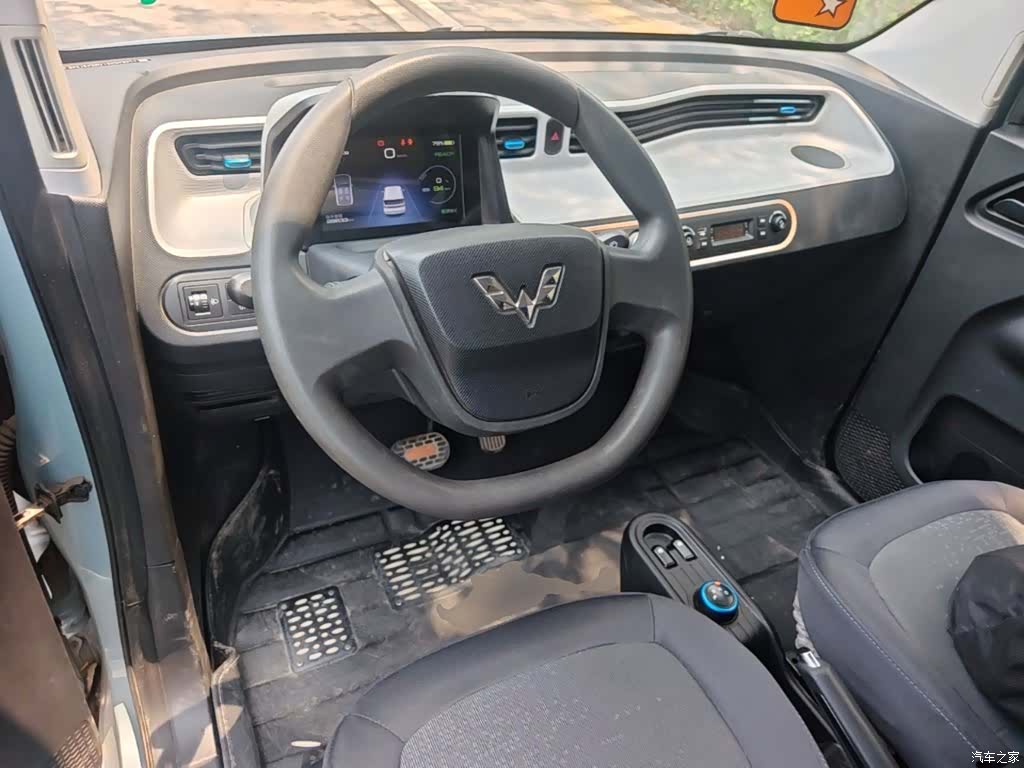 Wuling MINIEV, 2021 6
