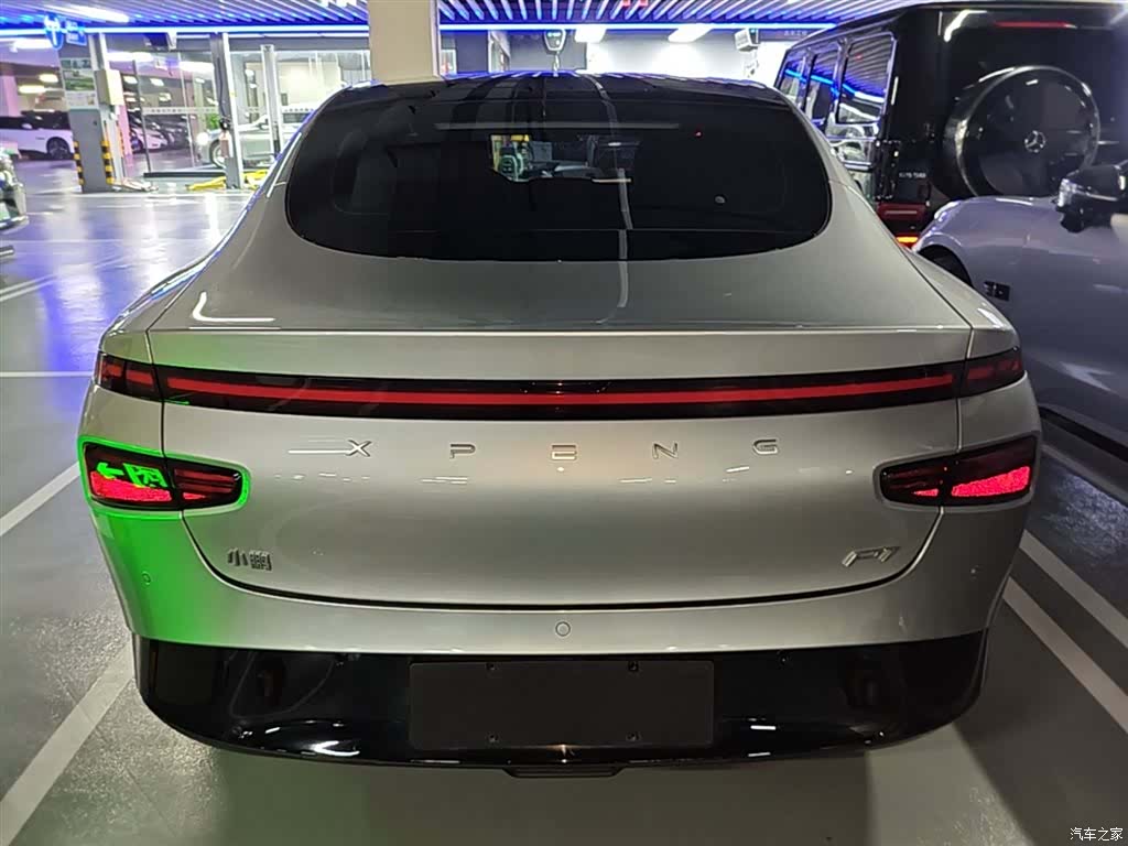 Xpeng P7, 2023 6