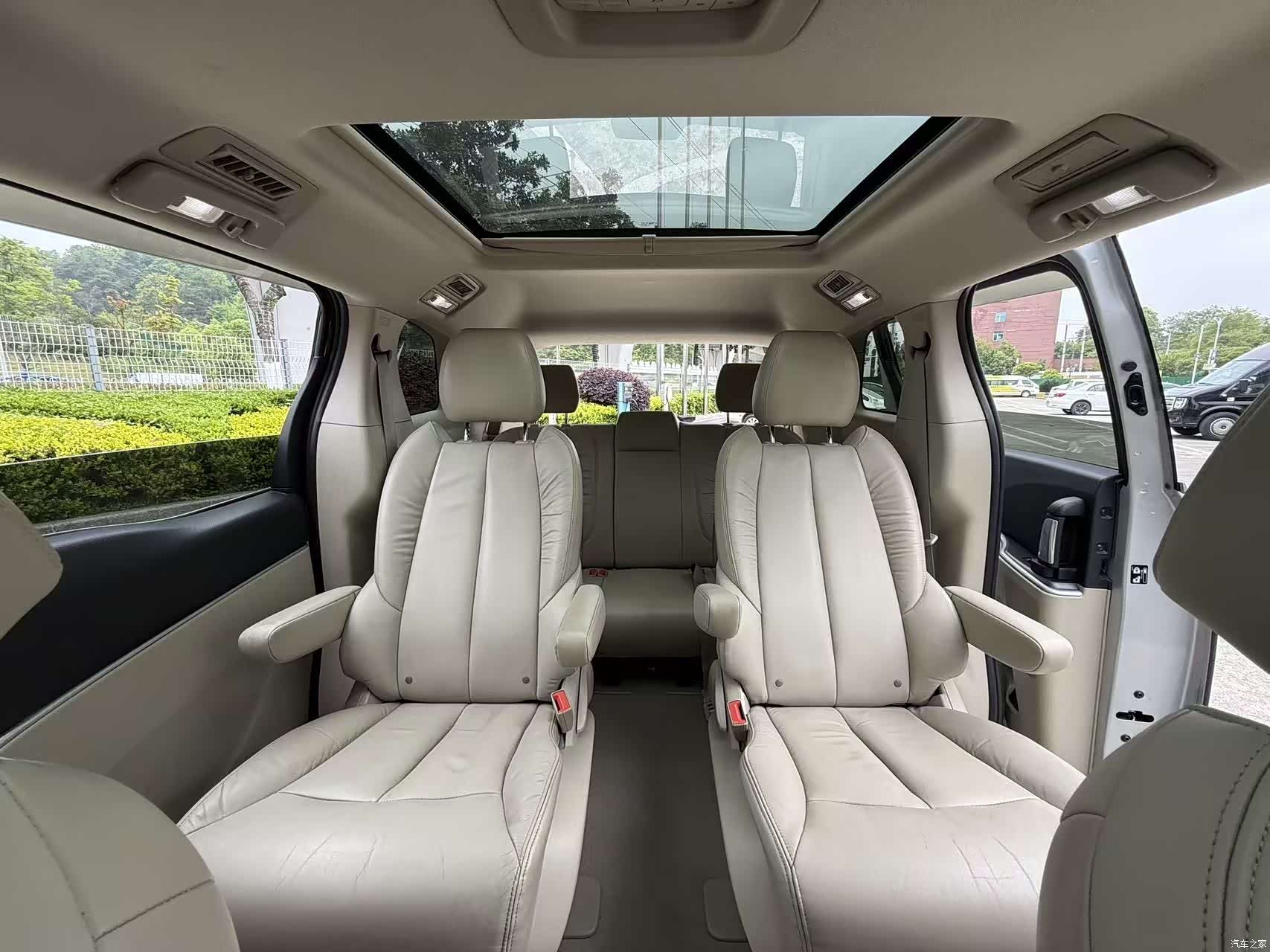 Buick GL8, 2016 19