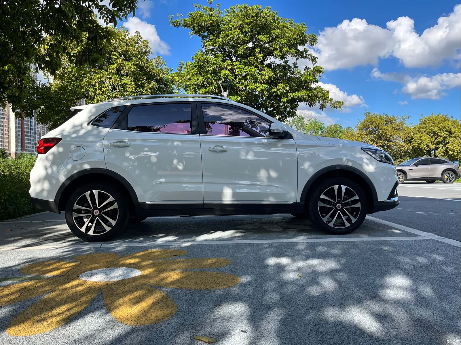 Roewe RX3, 2019 7