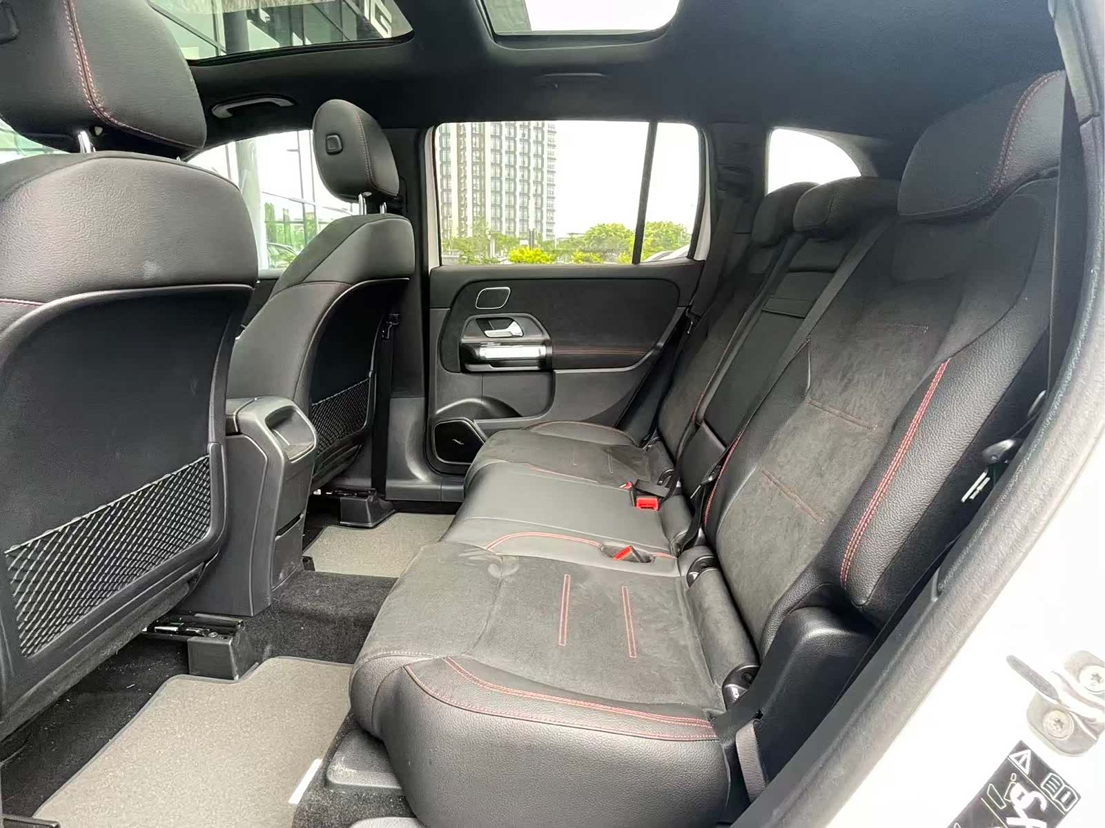 Mercedes-Benz GLB, 2025 9