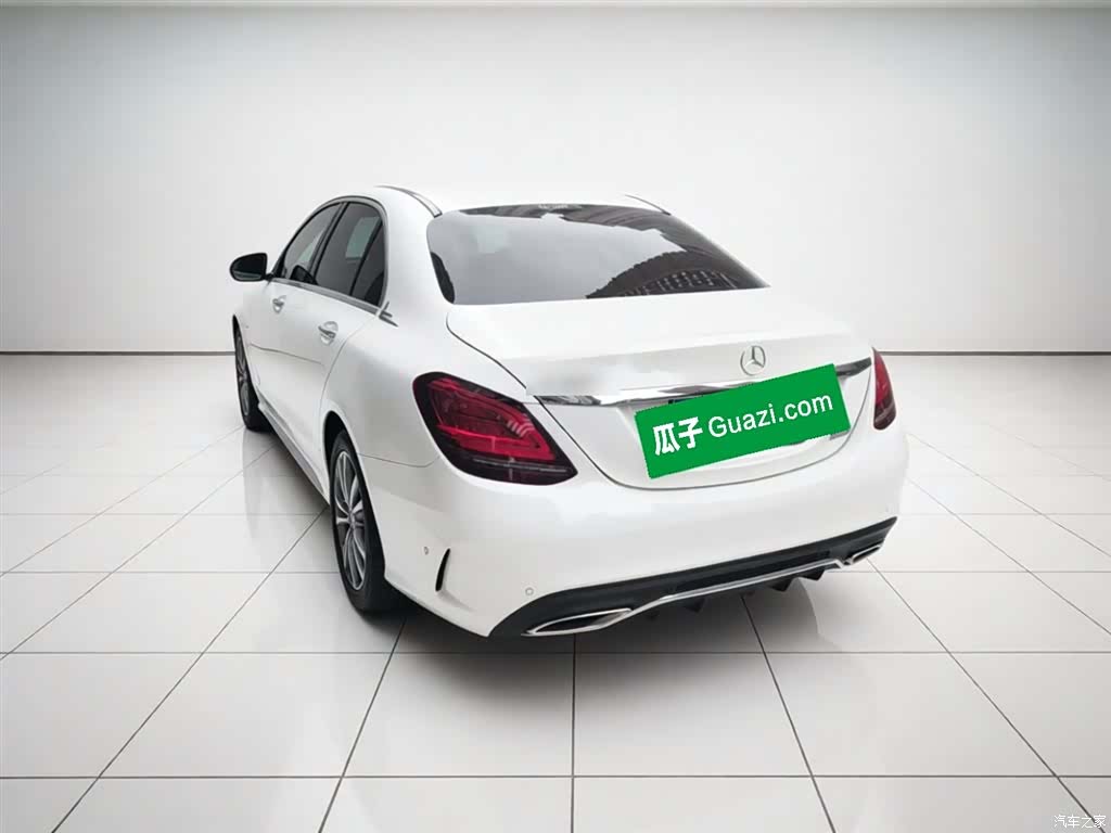 Mercedes-Benz C-Class, 2019 4