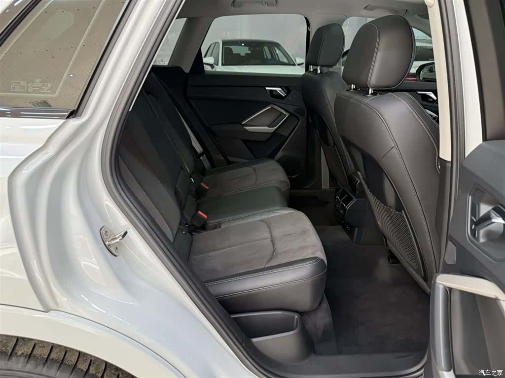 Audi Q3, 2023 22