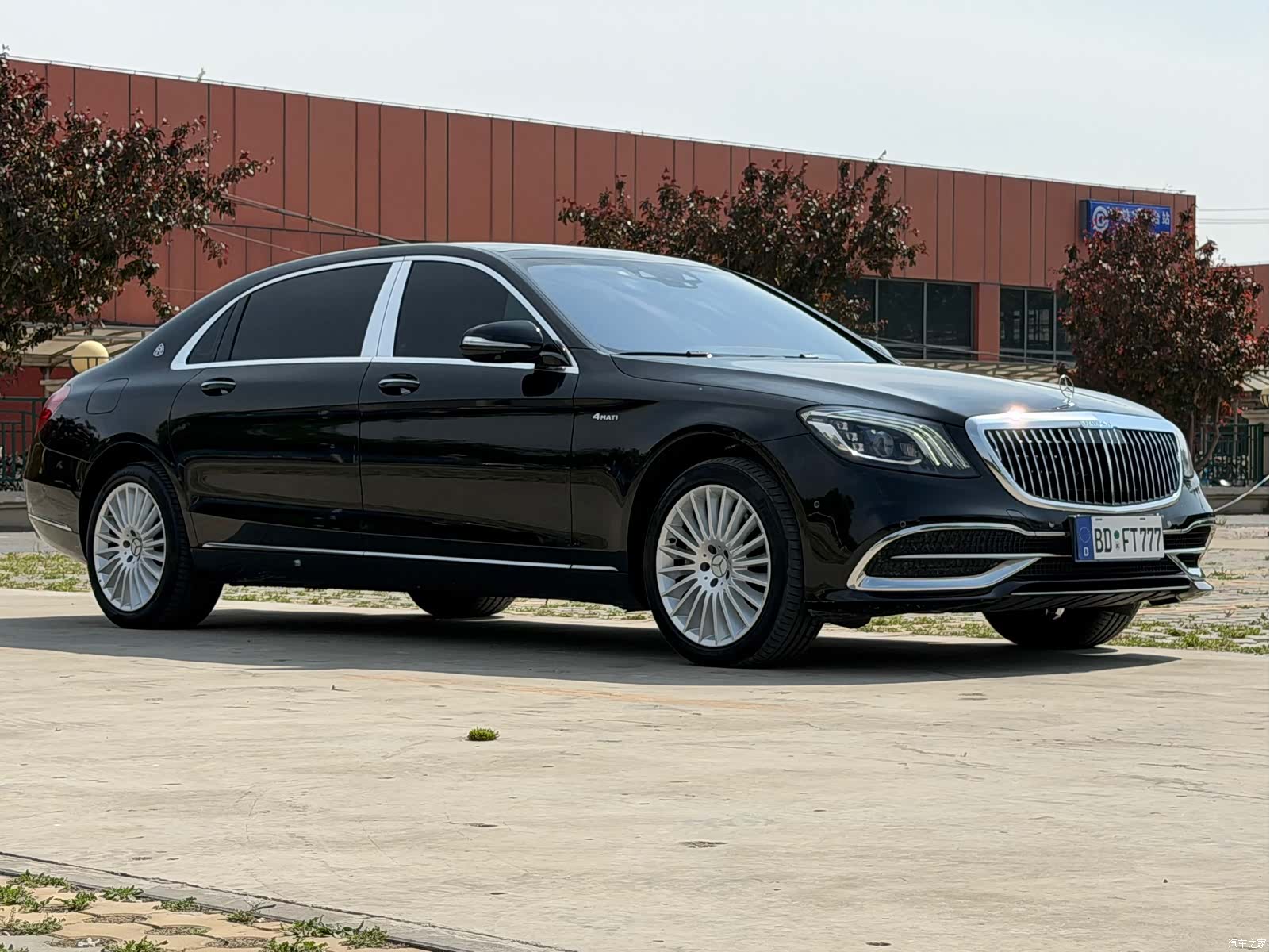 Maybach S-Class, 2019 3