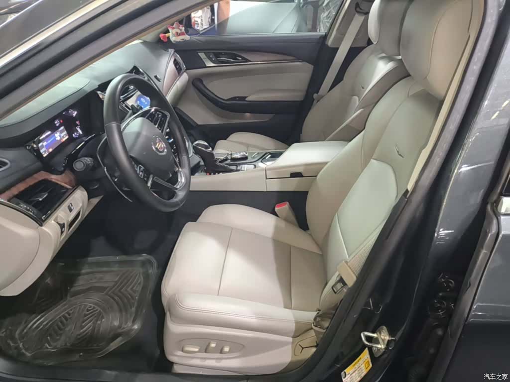 Cadillac CTS, 2017 15