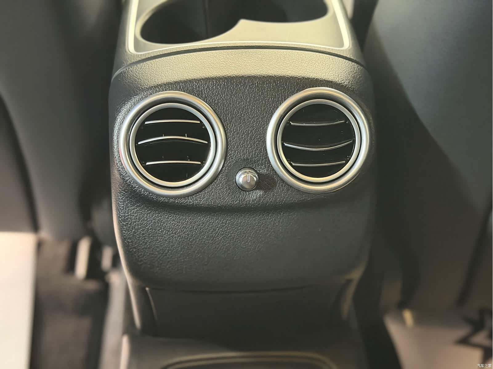 Mercedes-Benz E-Class, 2017 20